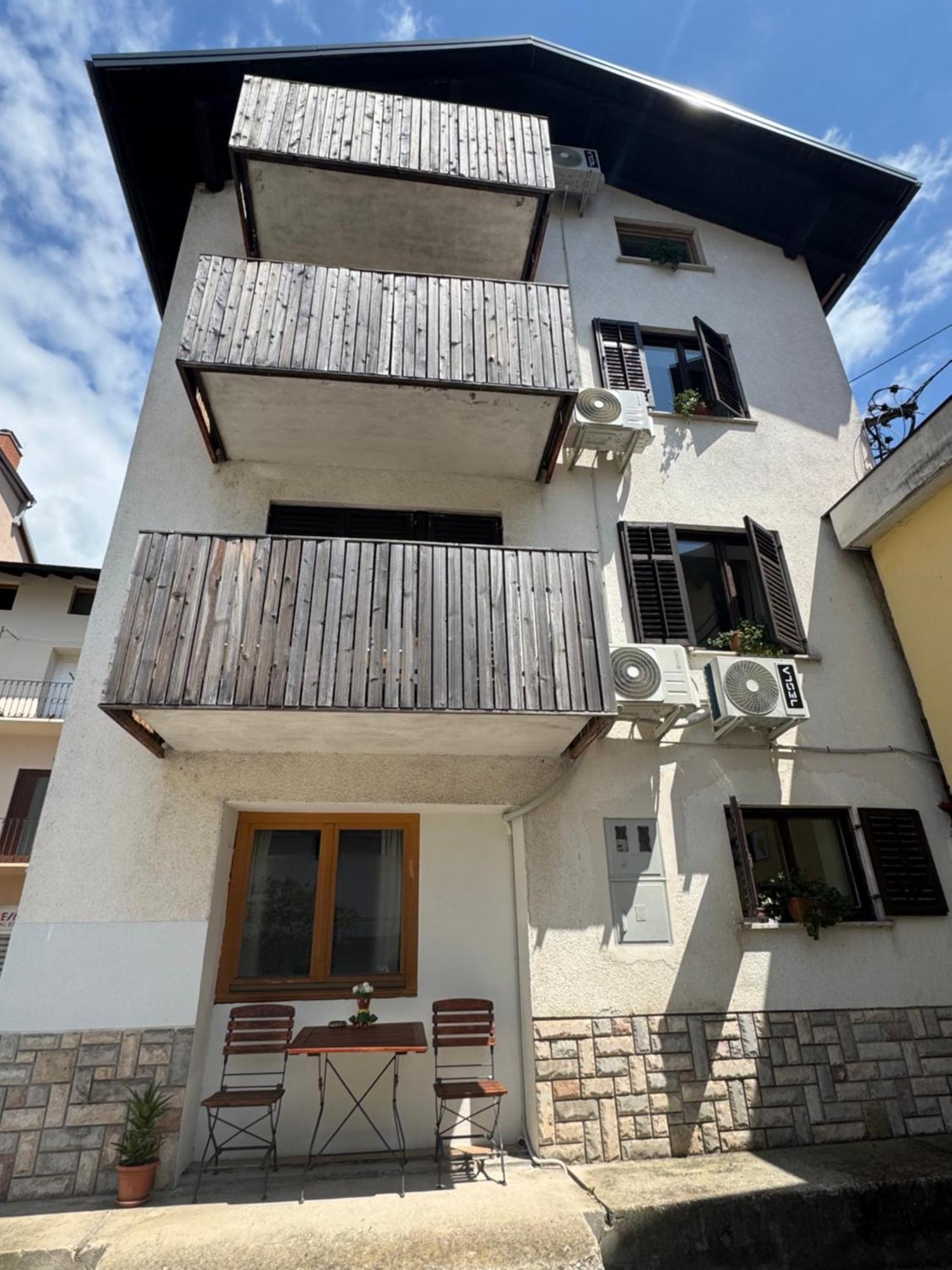 Old Square House - Hisa Na Starem Trgu Apartment Tolmin Exterior photo